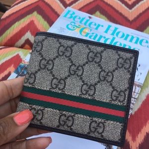 Gucci wallet